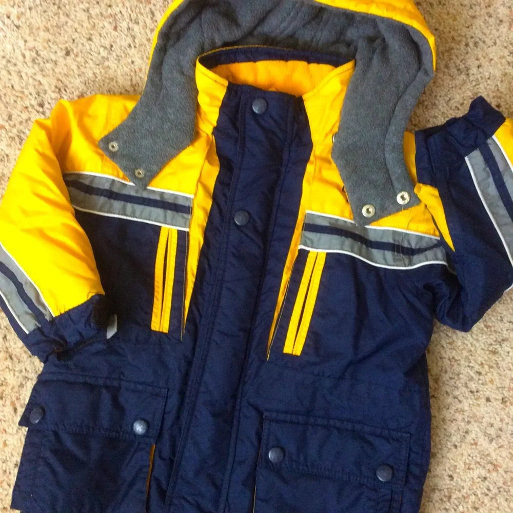OshKosh B’gosh Boys Insulated Jacket Coat Sz 4
